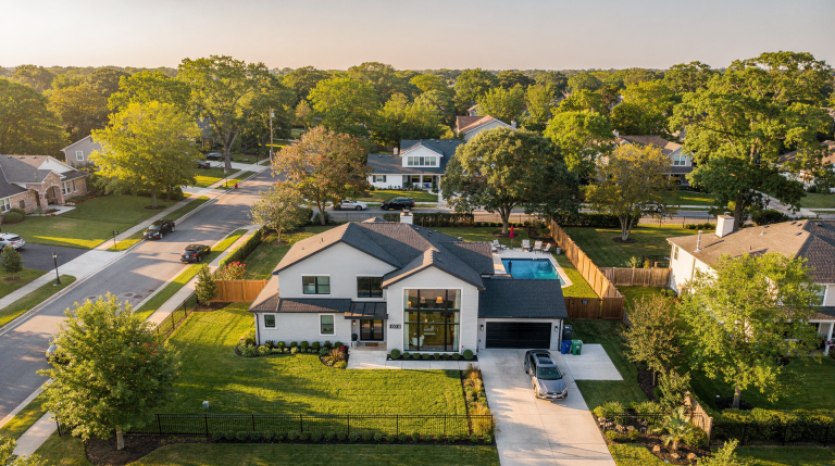 Real Estate Drone Footage: What Buyers Need to See